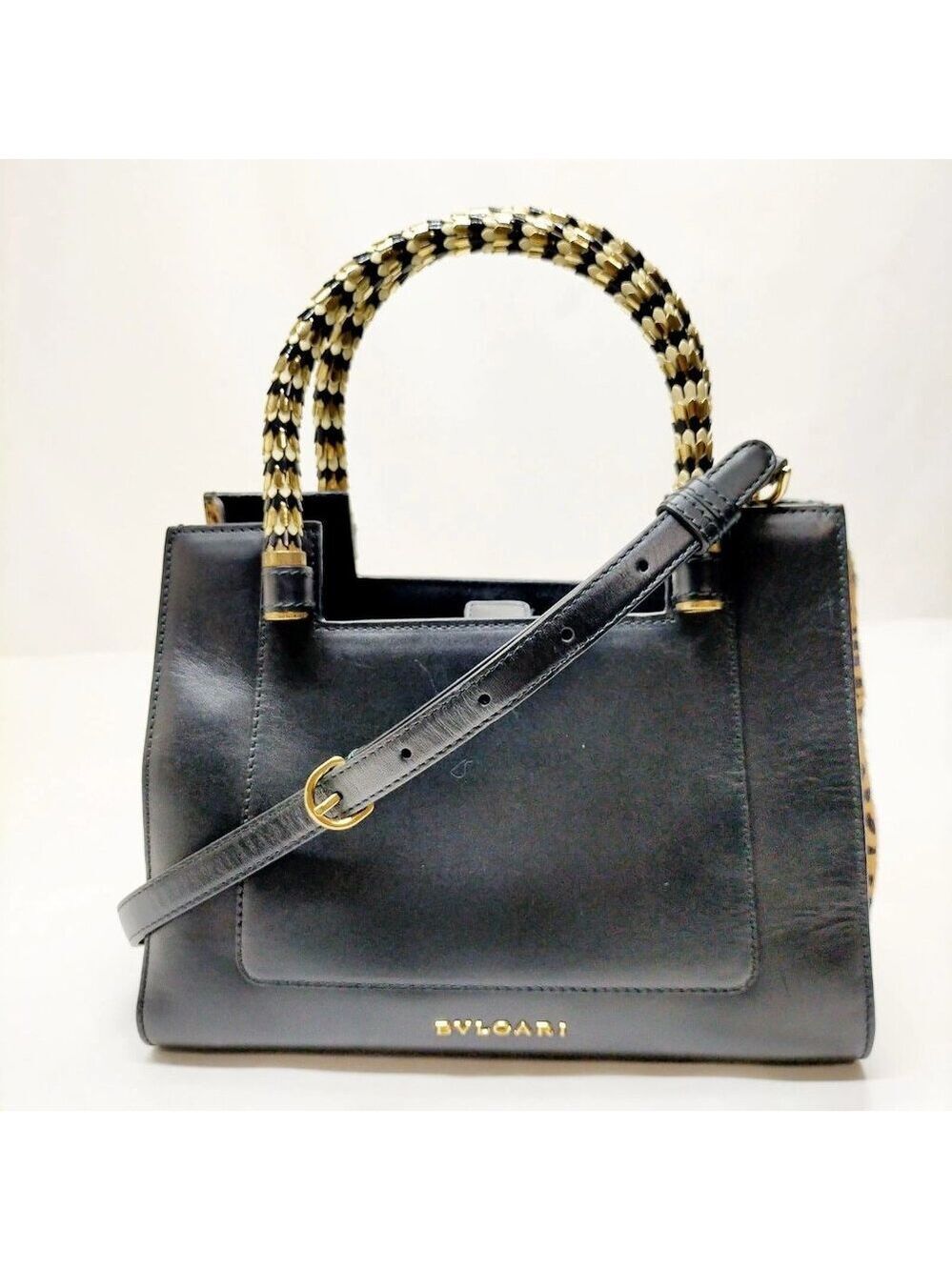 Bvlgari Hand Bag Black Leather 700-052925